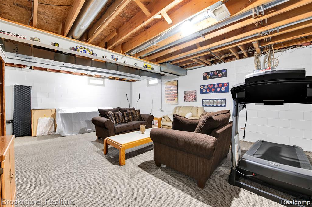 5280 Brantford Court, Grand Blanc, MI 48439 — Photo 27
