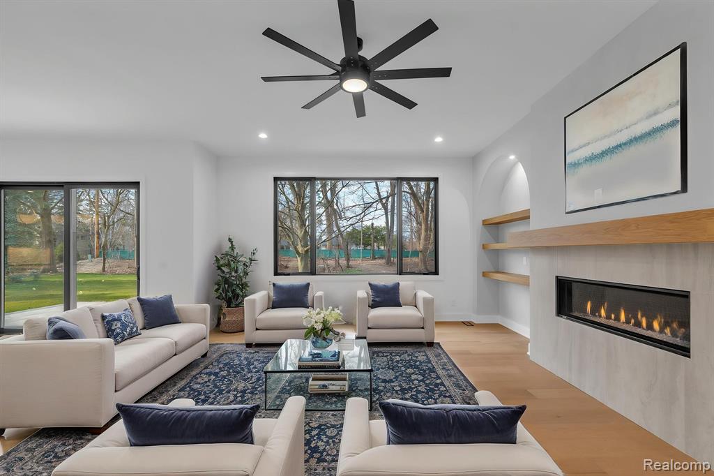 4546 Niagara Lane, Bloomfield Hills, MI 48301 — Photo 22