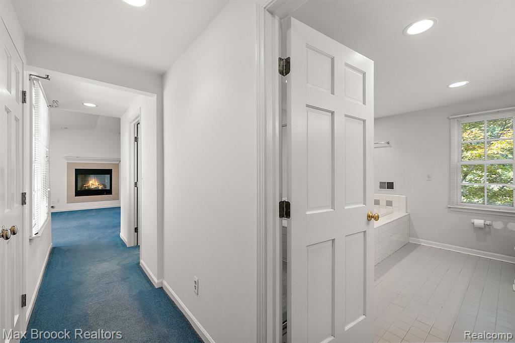783 WOODDALE Road, Bloomfield Hills, MI 48301 — Photo 19