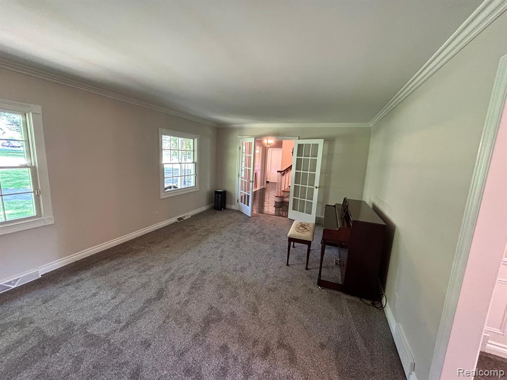 5352 W Doherty Drive, West Bloomfield, MI 48323 — Photo 20