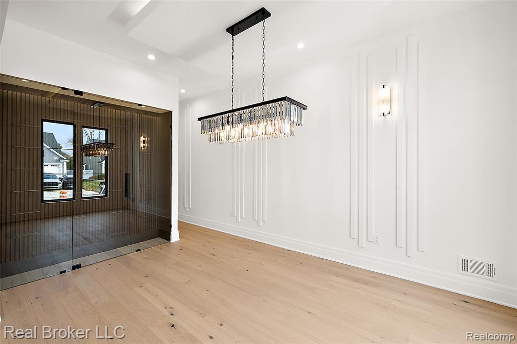 4240 Tonawanda Avenue, Royal Oak, MI 48073 — Photo 41