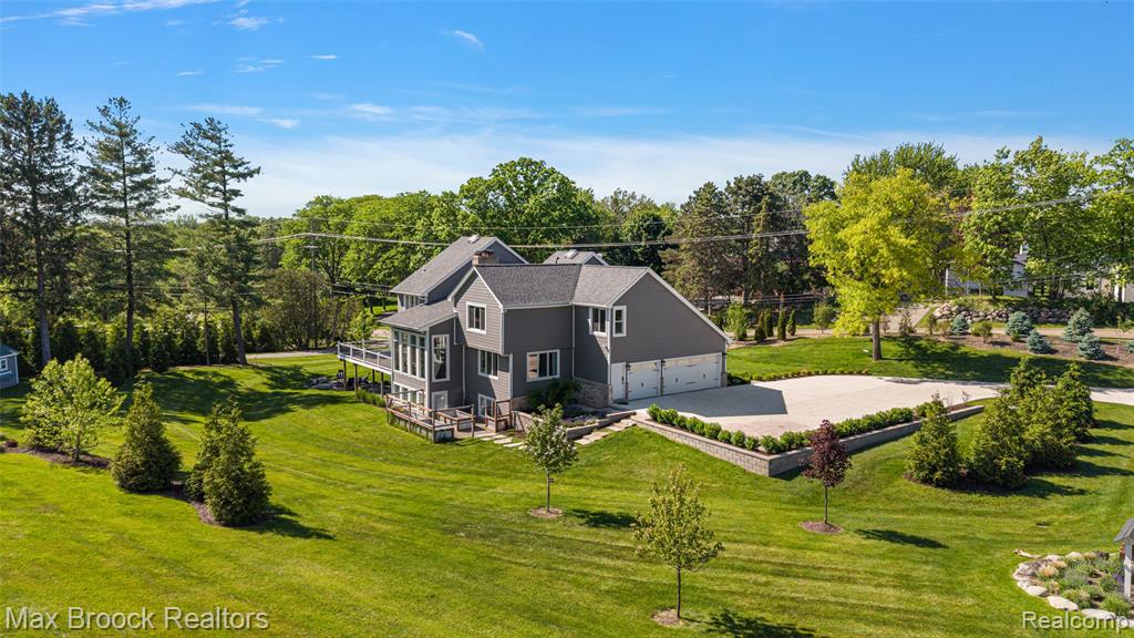 1933 Lone Pine Road, Bloomfield Hills, MI 48302 — Photo 43
