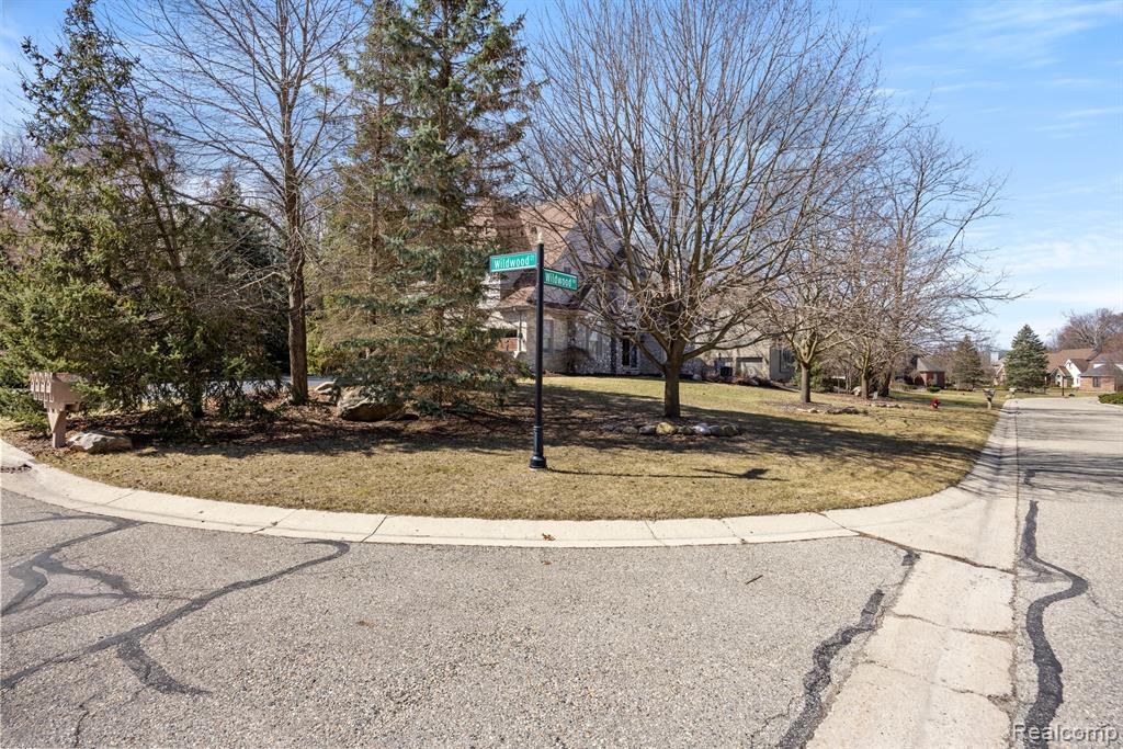6307 WILDWOOD Lane, West Bloomfield, MI 48324 — Photo 56