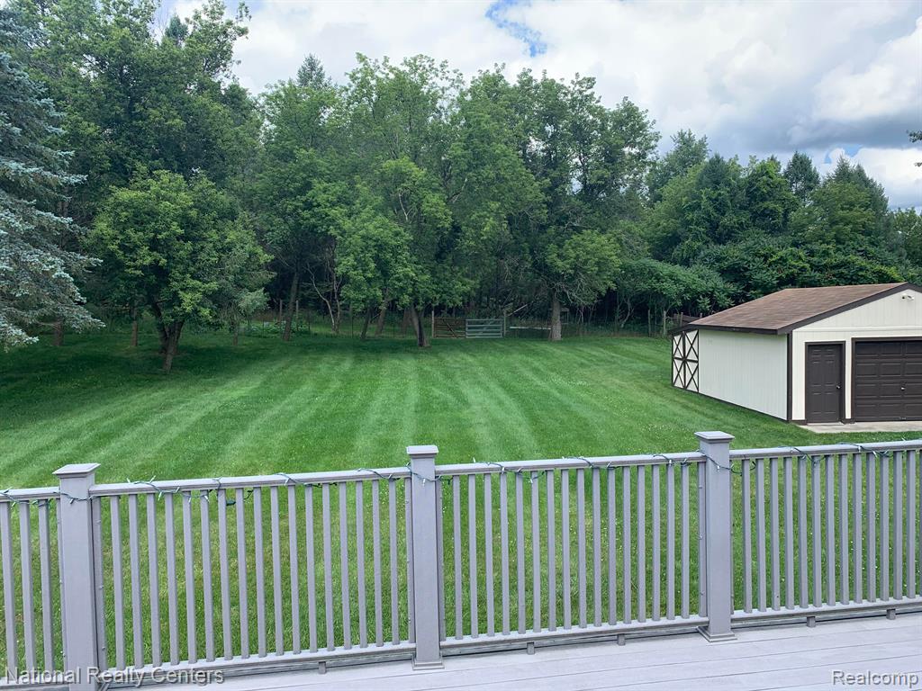 860 BALD EAGLE LAKE Road, Ortonville, MI 48462 — Photo 47