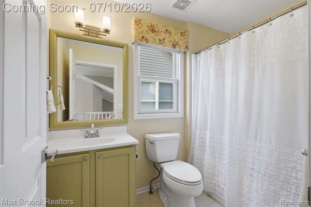 5804 S Windstar Circle, 22, Waterford, MI 48327 — Photo 29