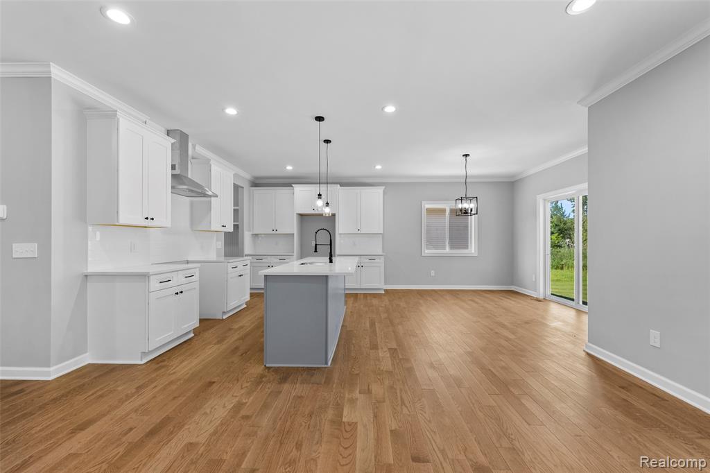 5212 Farmridge Lane, Grand Blanc, MI 48439 — Photo 9