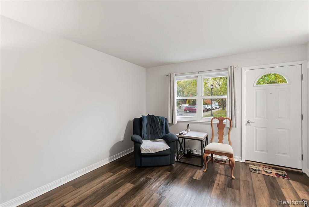 45311 Kensington St., Utica, MI 48317 — Photo 3