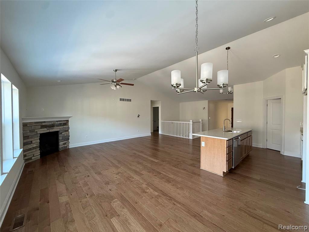 1044 Camellia Circle, 45, Howell, MI 48843 — Photo 10