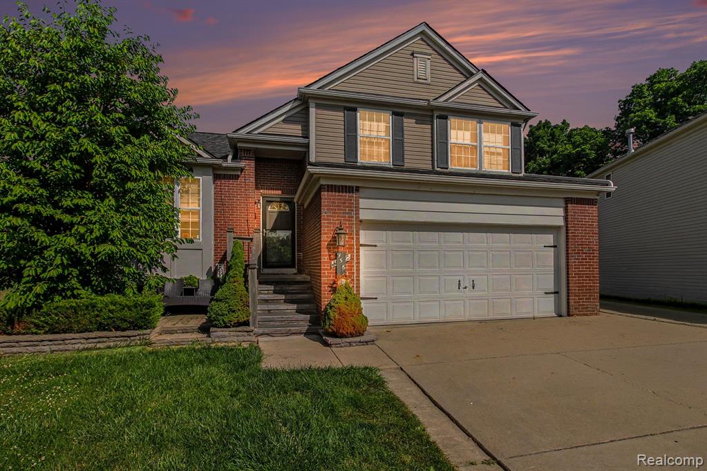 956 Callaway Court, Howell, MI 48843 — Photo 2