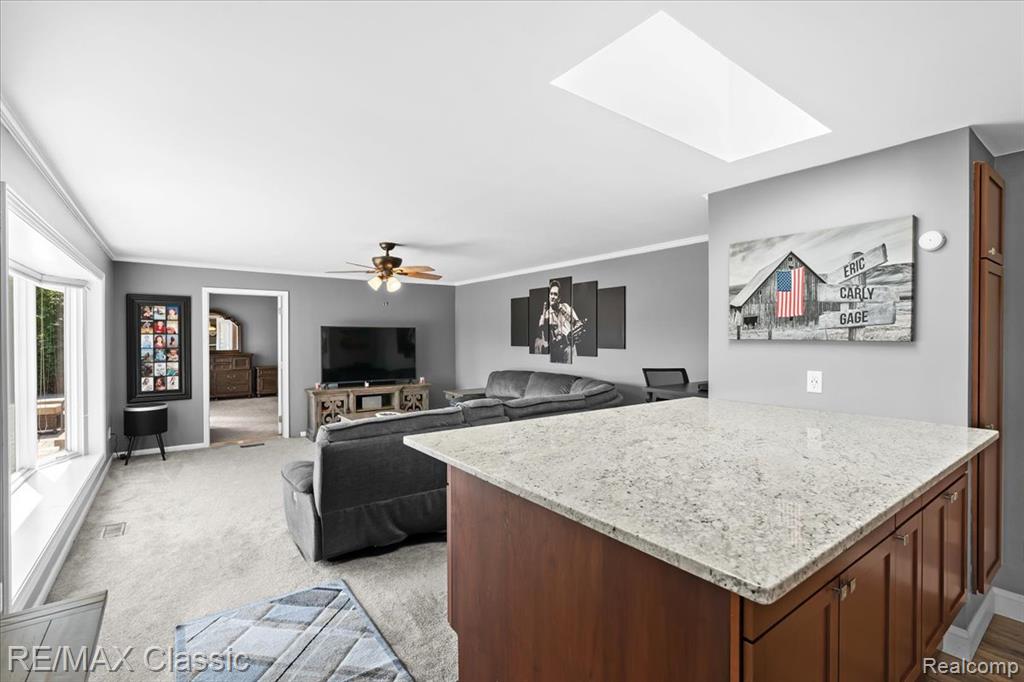 4806 Surfwood Drive, Commerce Twp, MI 48382 — Photo 24