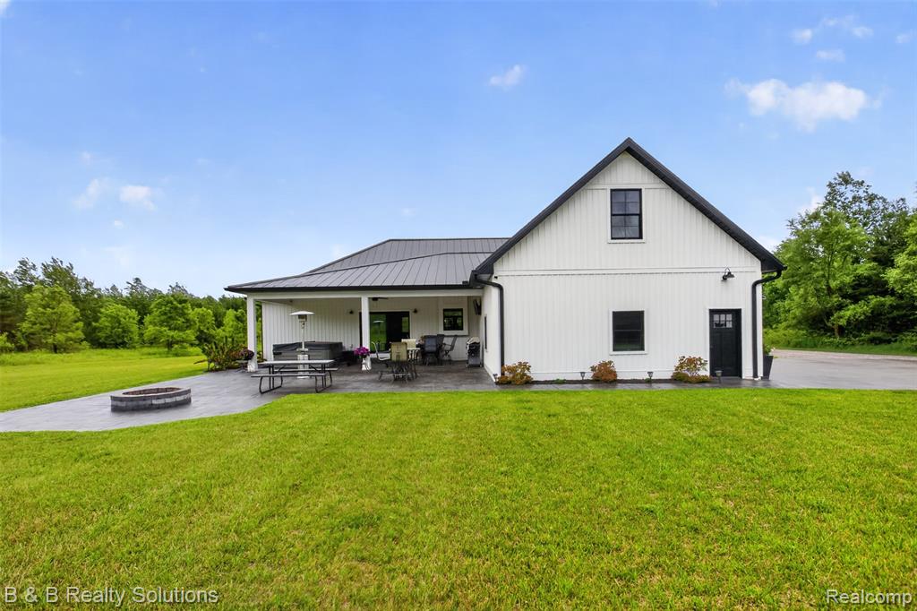 6204 Fish Lake Road, North Branch, MI 48461 — Photo 56