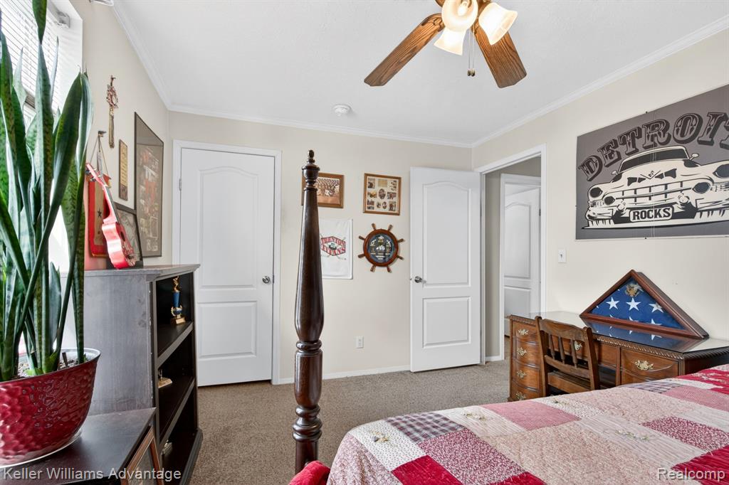 24494 Edwin, Brownstown, MI 48134 — Photo 18