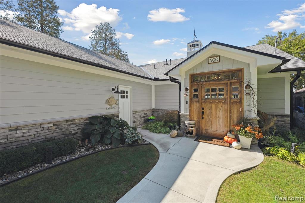 600 Black Oaks Trail, Howell, MI 48843 — Photo 4