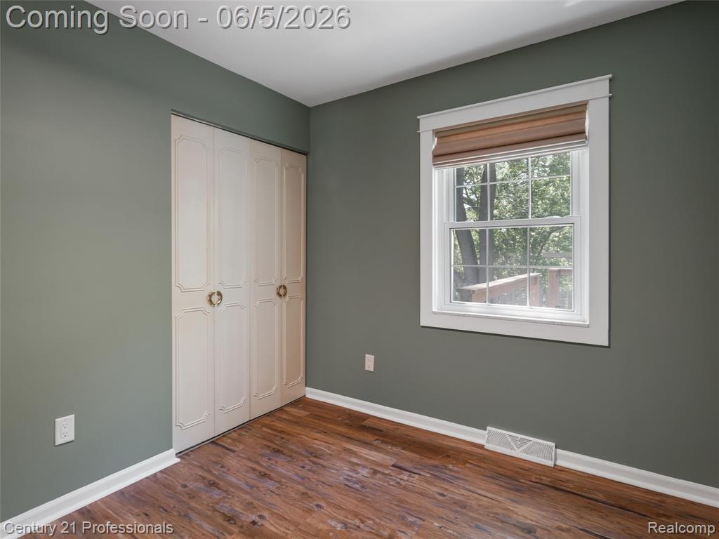 4921 Huron Drive, Clarkston, MI 48348 — Photo 13