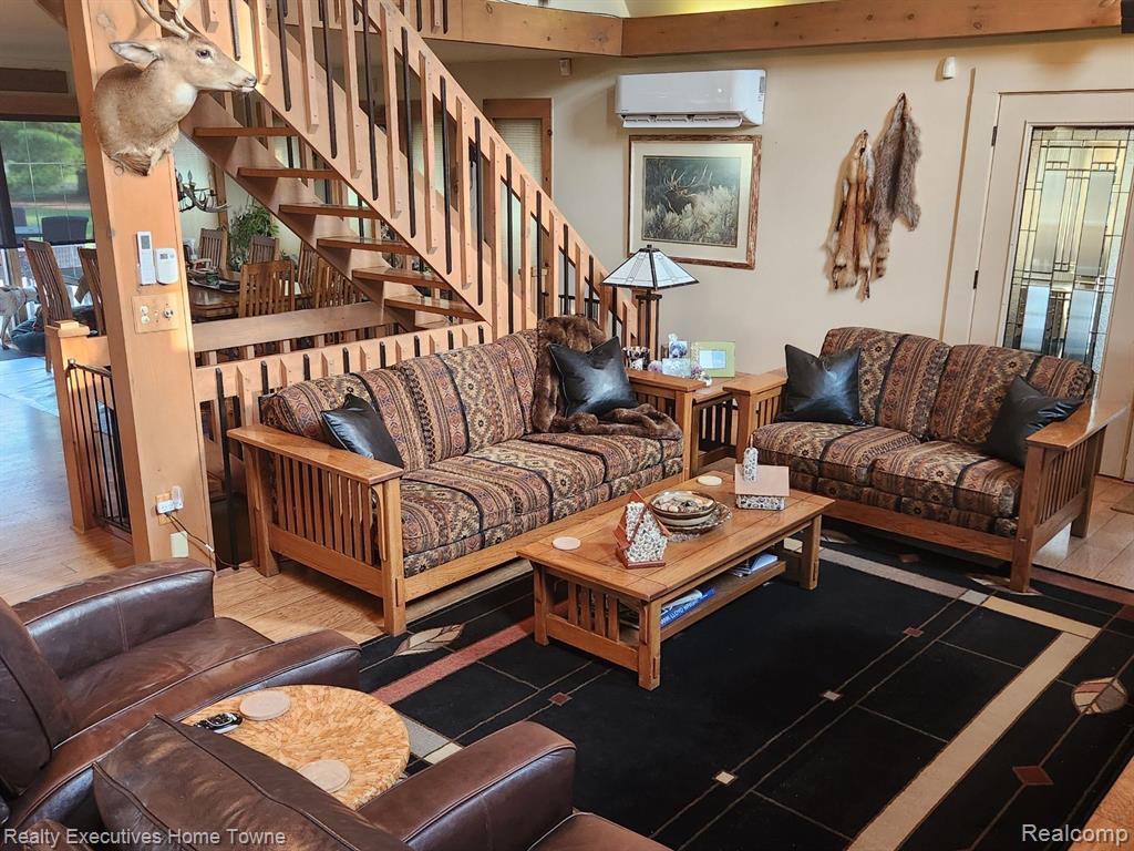 5695 NORMAN Road, MI 48032 — Photo 8