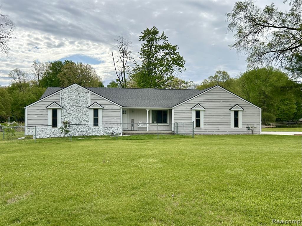 9831 Kress Road, Pinckney, MI 48169 — Photo 5