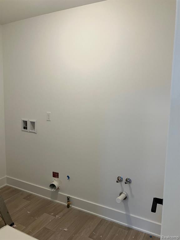 26771 FERGUSON Court, South Lyon, MI 48178 — Photo 10