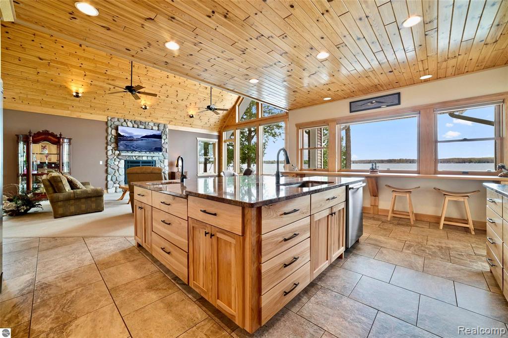 4805 E Shore Drive NE, Kalkaska, MI 49646 — Photo 11