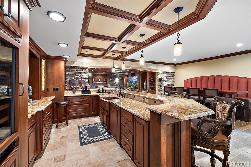 4688 Fawn Hill Court, Rochester, MI 48306 — Photo 34