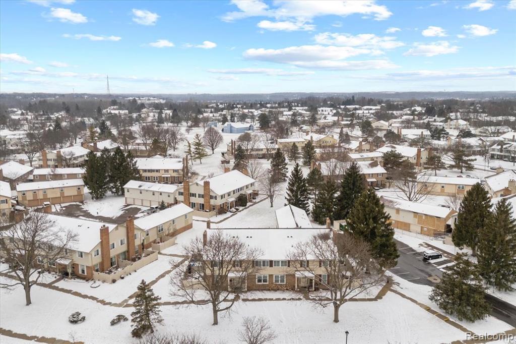 21301 E Glen Haven Circle, Northville, MI, 48167