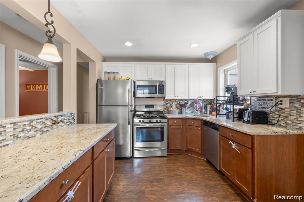 6452 Arcola Street, Garden City, MI — Photo 5