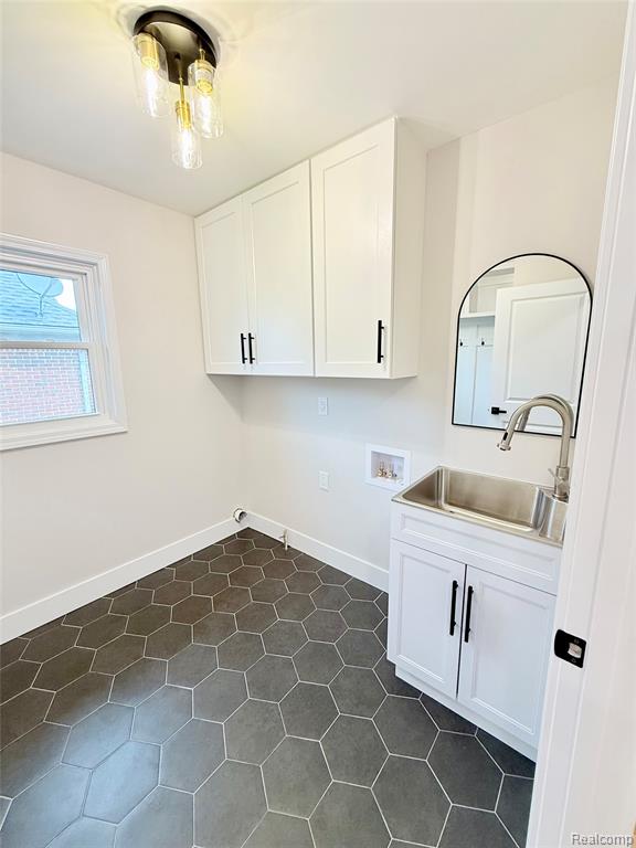 51073 Pinewood Drive, Macomb, MI 48042 — Photo 18