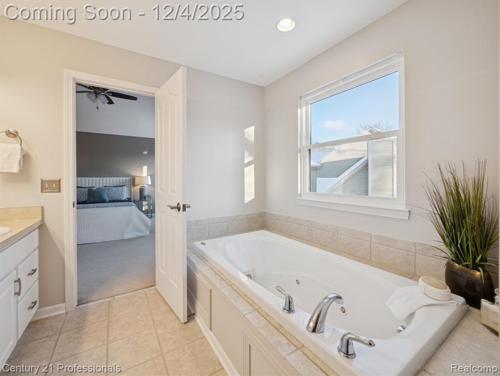 1062 Key West Court, Orion, MI — Photo 30