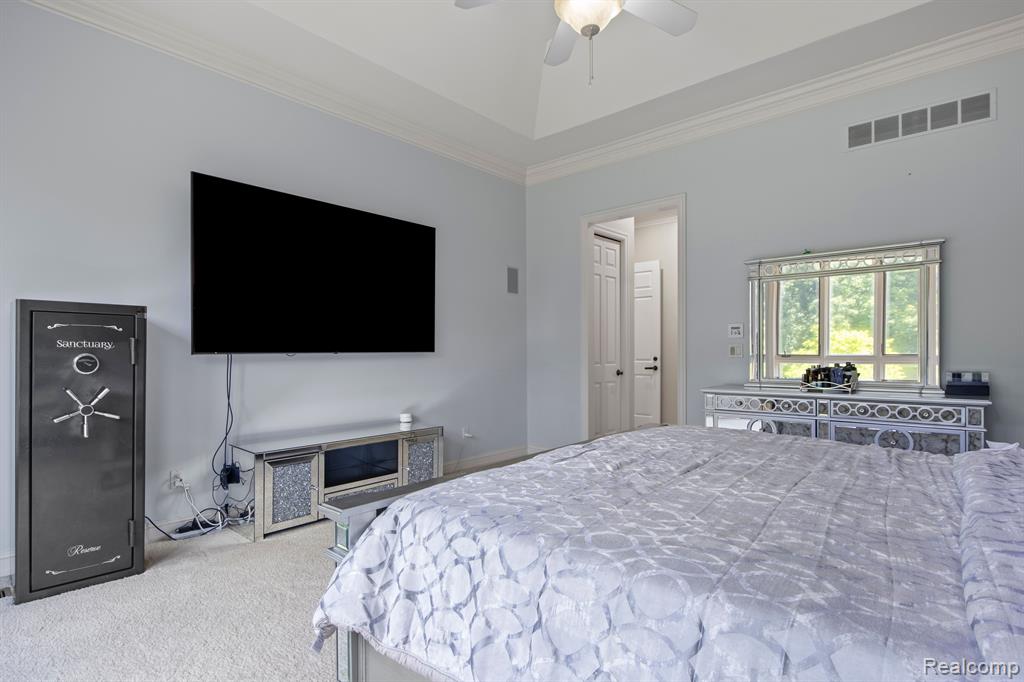 8151 ROLLING MEADOWS Drive, Canton, MI 48187 — Photo 51