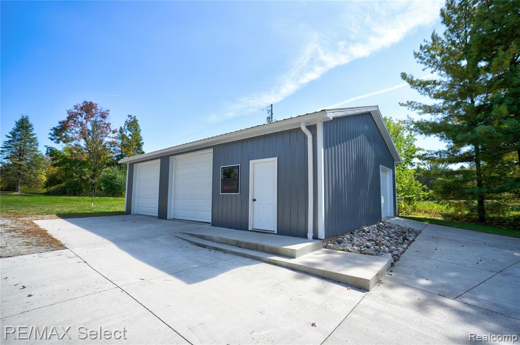 6056 Atlas Road, Grand Blanc, MI 48439 — Photo 74