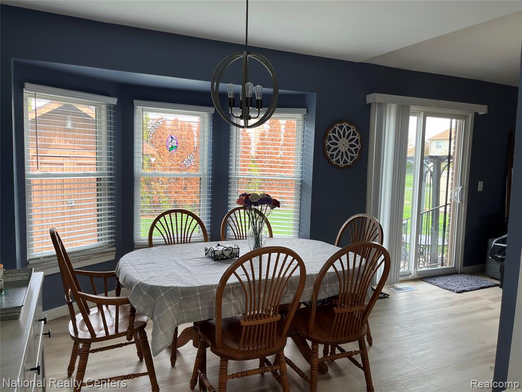 15719 Golden Drive, Macomb, MI 48044 — Photo 6