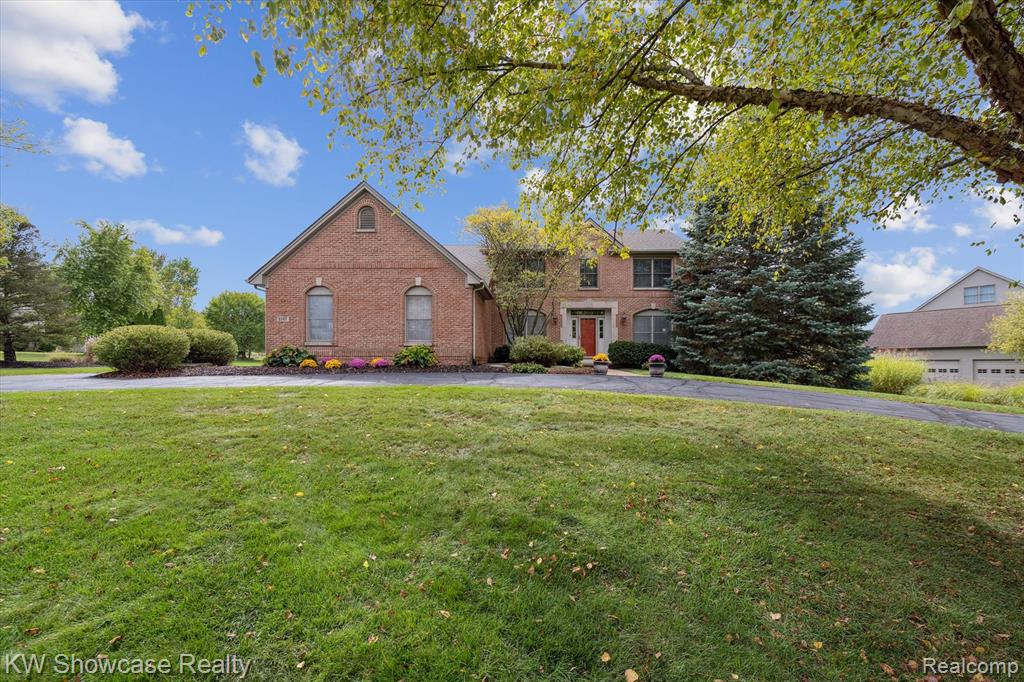 1147 Longview Lane, Saline, MI 48176 — Photo 2