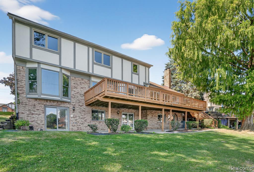 48342 Lake Valley Drive, Shelby Twp, MI 48317 — Photo 5