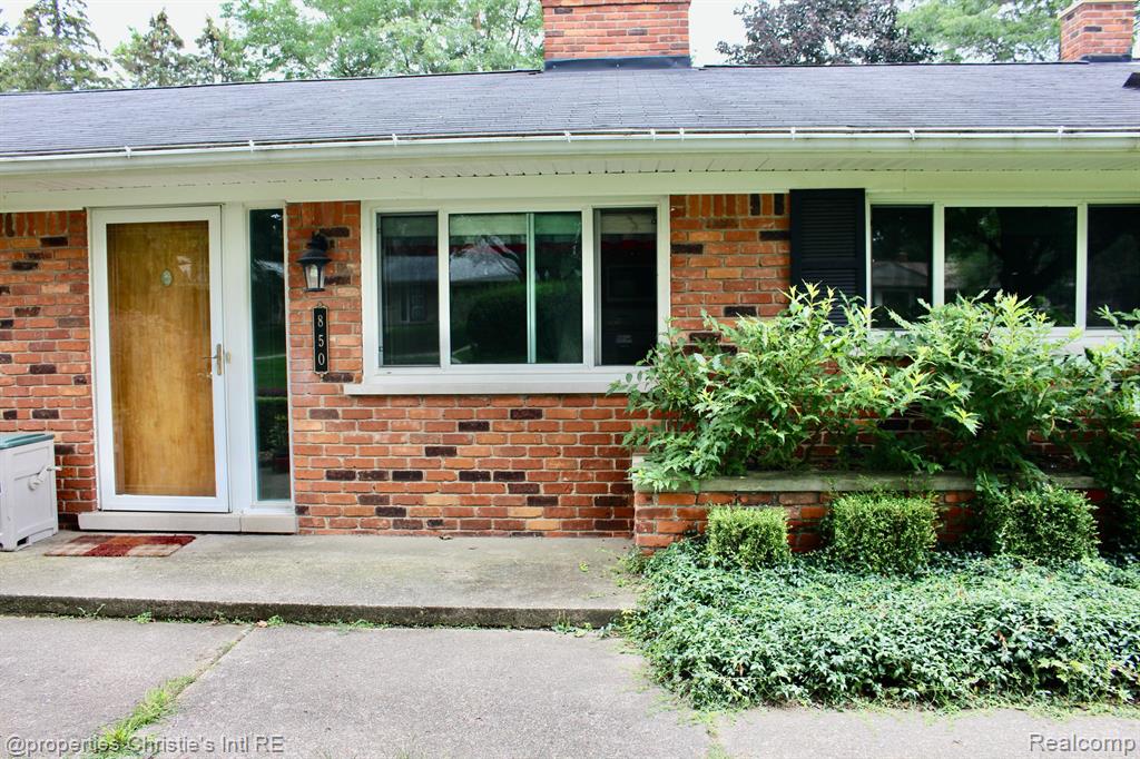 850 HELSTON Road, Bloomfield Hills, MI 48304 — Photo 30
