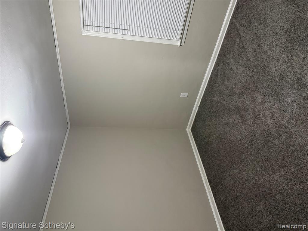 12519 Riad Street, Detroit, MI 48224 — Photo 11