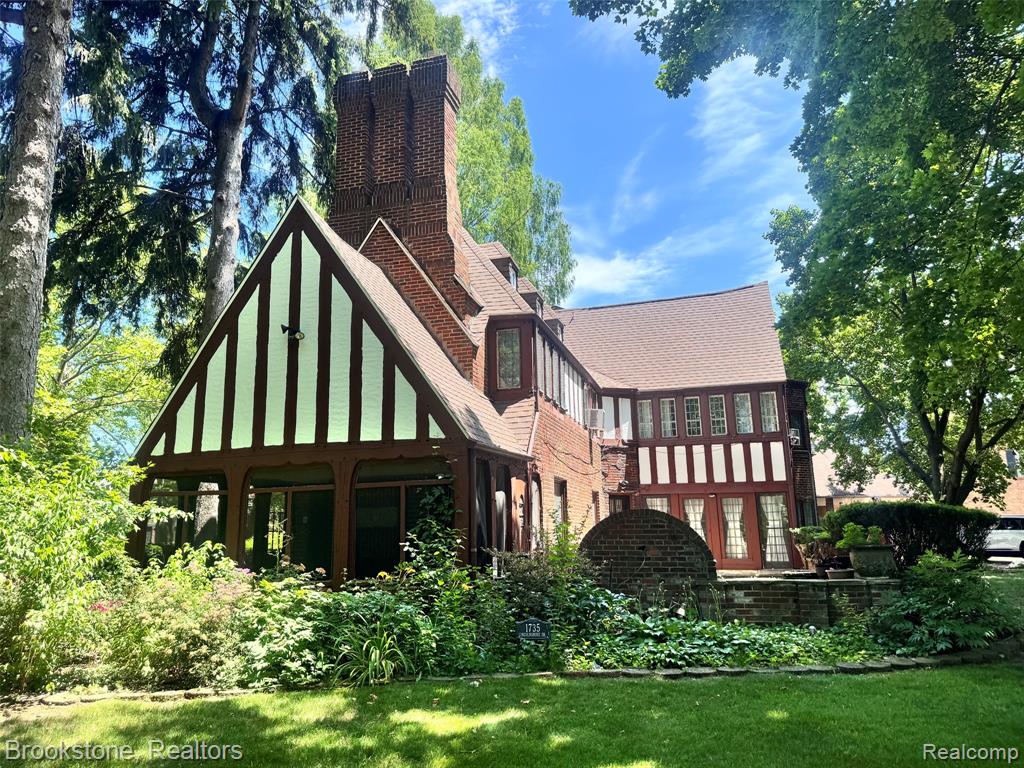 1735 Lincolnshire Drive, Highland Park, MI 48203 — Photo 55