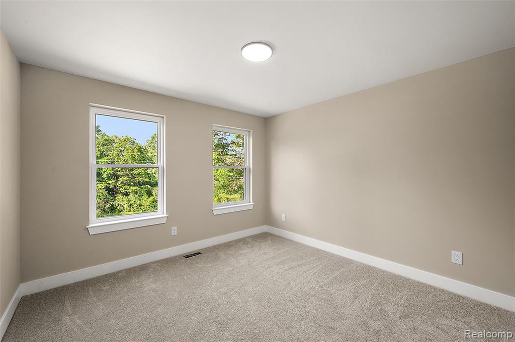 9355 Andersonville Road, Clarkston, MI — Photo 37