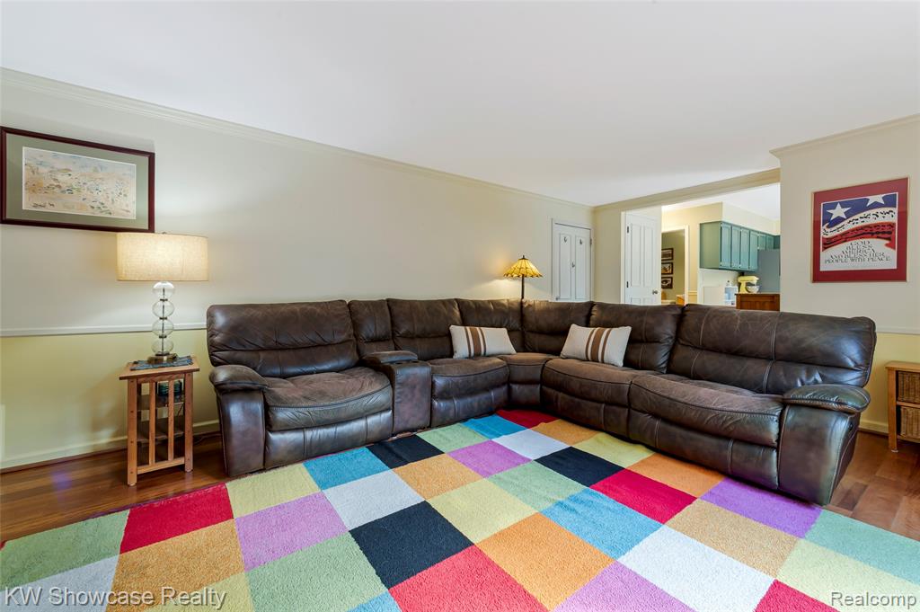 5409 S Piccadilly, West Bloomfield, MI — Photo 24