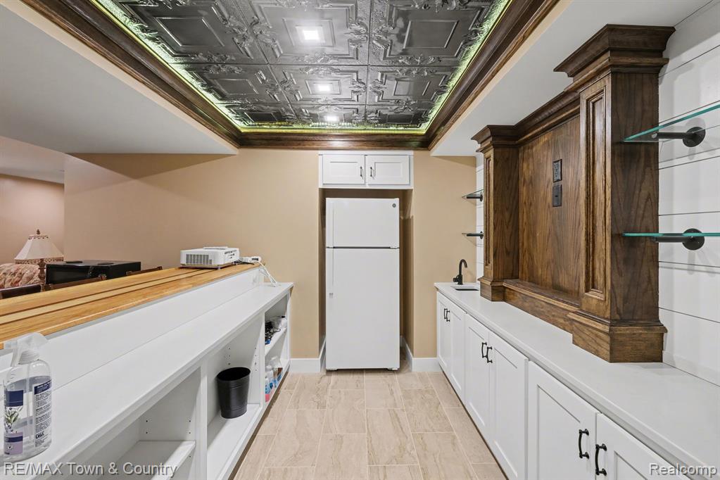 1282 N Van Vleet Road, Flushing, MI 48433 — Photo 25