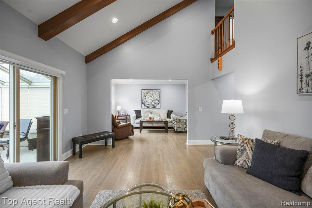 445 LEXINGTON Drive, Rochester Hills, MI 48307 — Photo 16