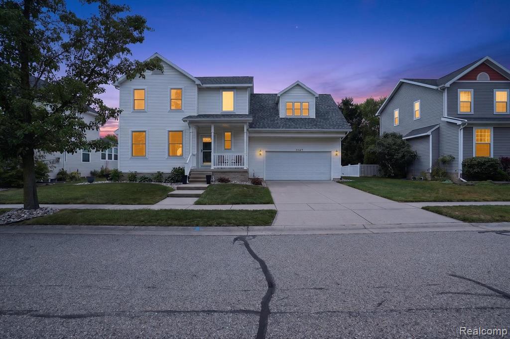 3847 Kiskadee Drive, East Lansing, MI 48823