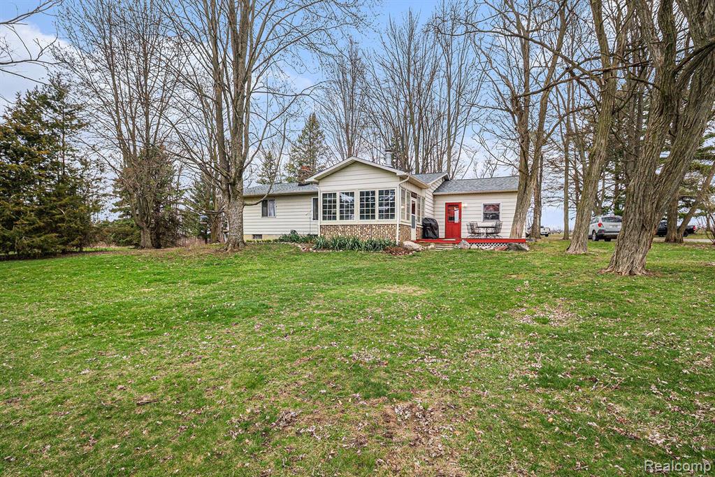 6181 LOBDELL Road, Linden, MI 48451 — Photo 3