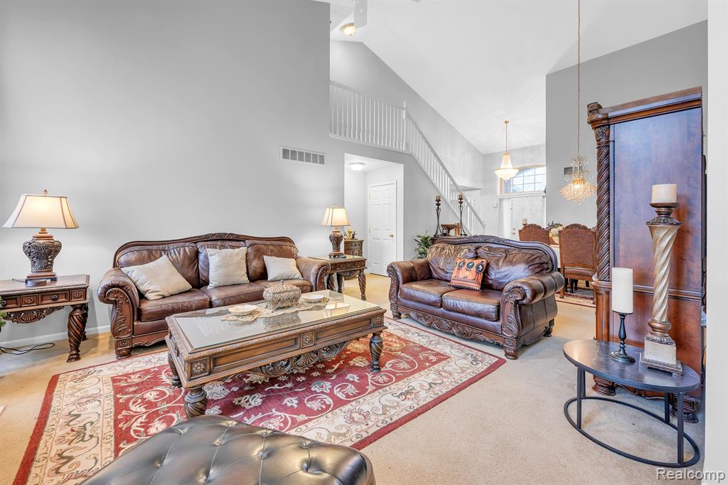 6133 LOCHMORE Drive, Commerce Twp, MI 48382 — Photo 20