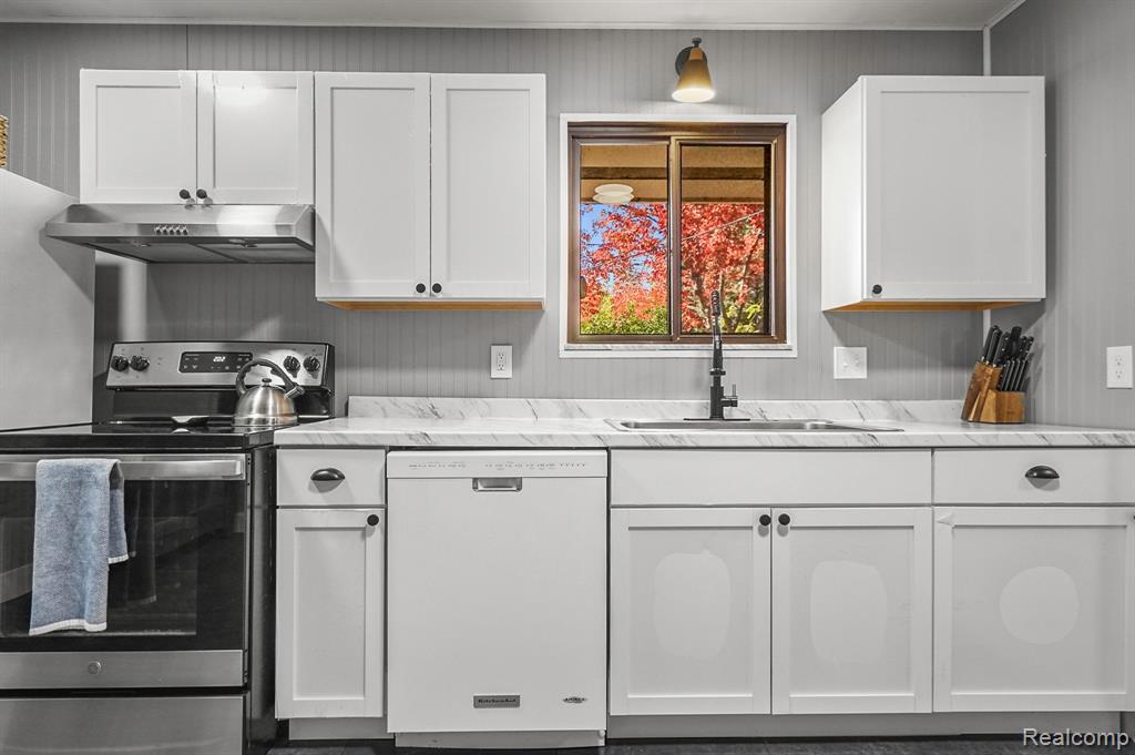 507 Dale Street, Flushing, MI 48433 — Photo 12