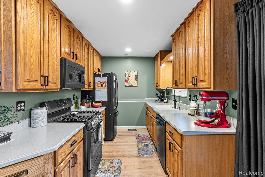 10156 Duffield Road, Gaines Vlg, MI 48436 — Photo 11