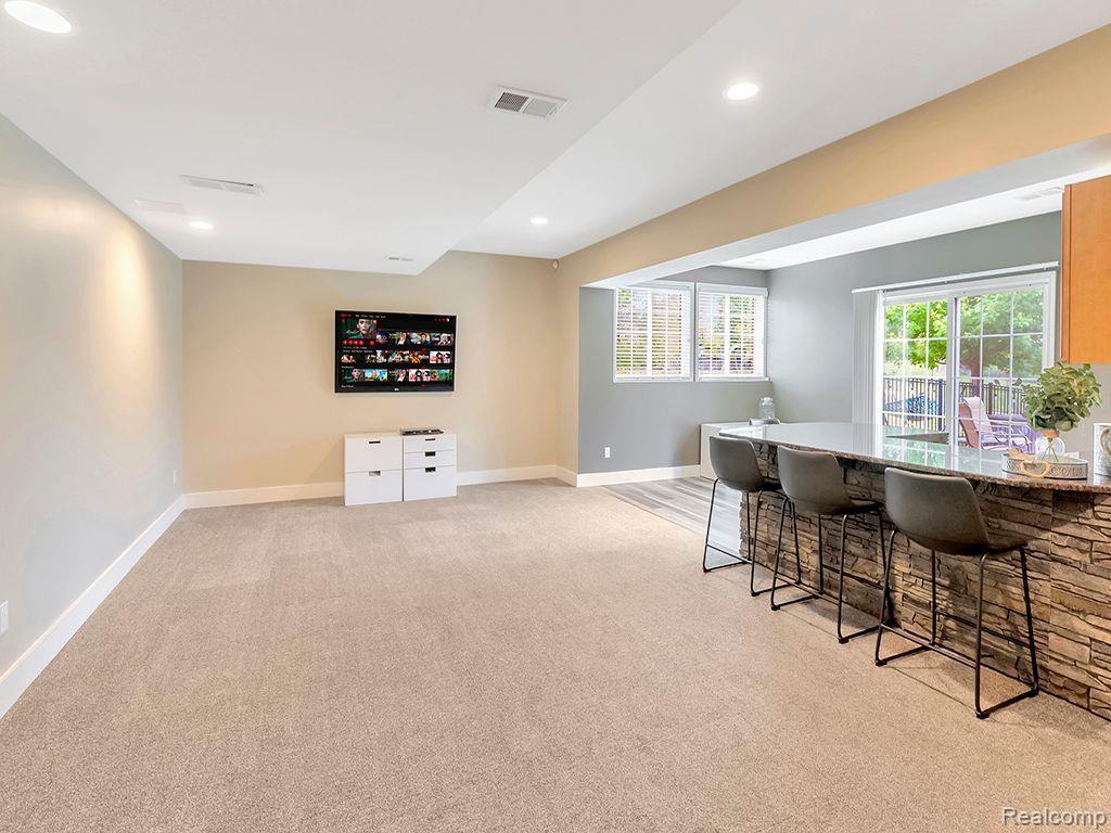 26317 SHUMANS Way, South Lyon, MI 48178 — Photo 25