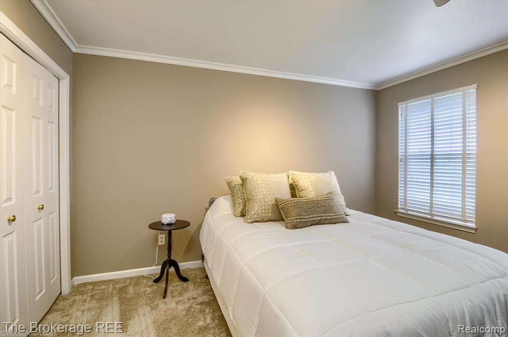 4449 Brighton Drive, Grand Blanc, MI 48439 — Photo 46
