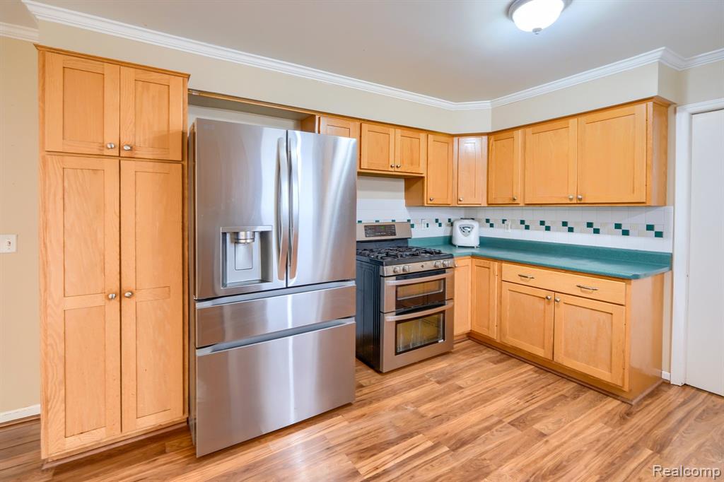 496 Central Street, Marysville, MI 48040 — Photo 8