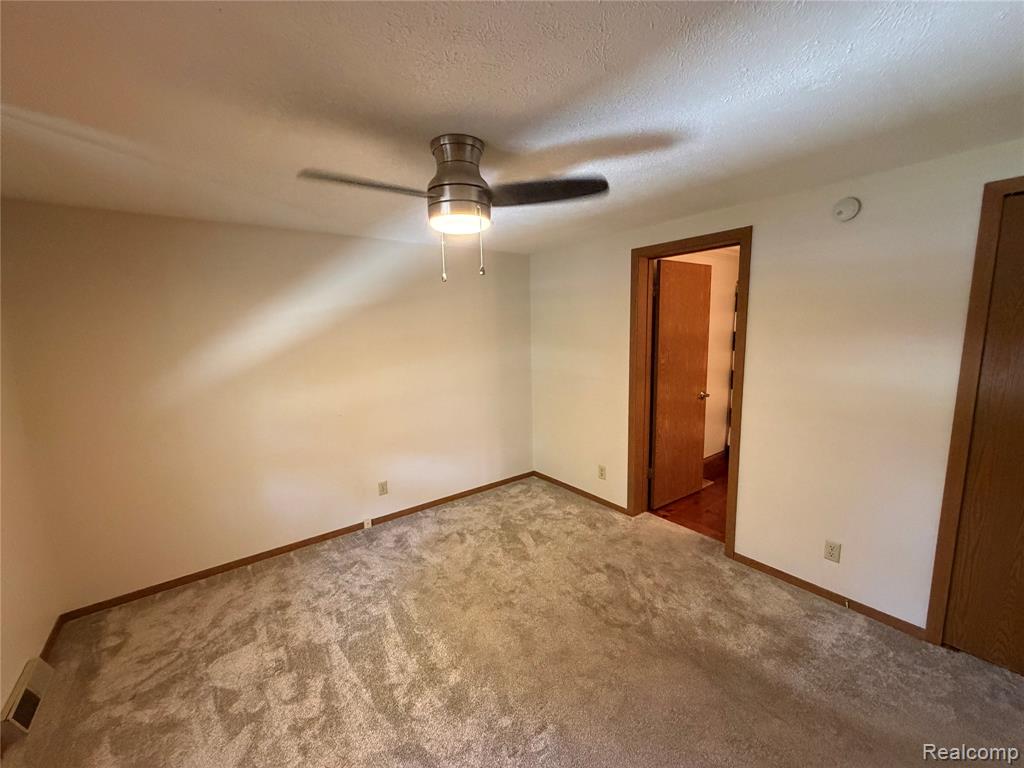 8427 Carols Drive, Brighton, MI 48114 — Photo 3