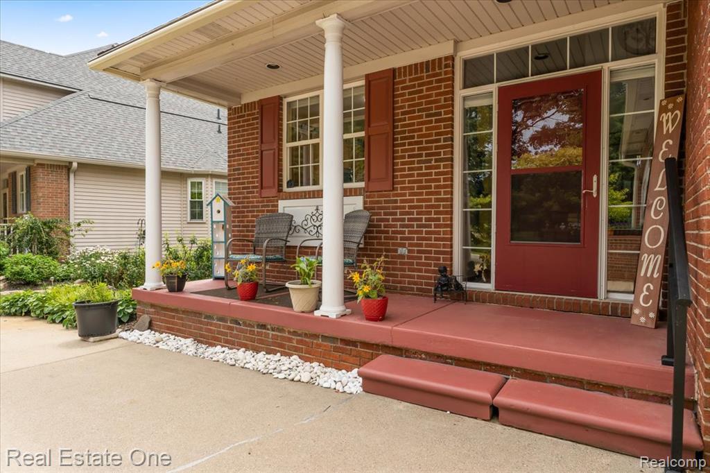 9952 Tioga Trail, Pinckney, MI 48169 — Photo 5
