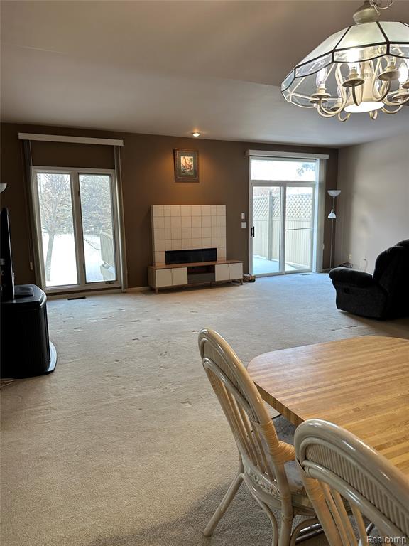 2753 MAITLAND Drive, Ann Arbor, MI 48105 — Photo 9